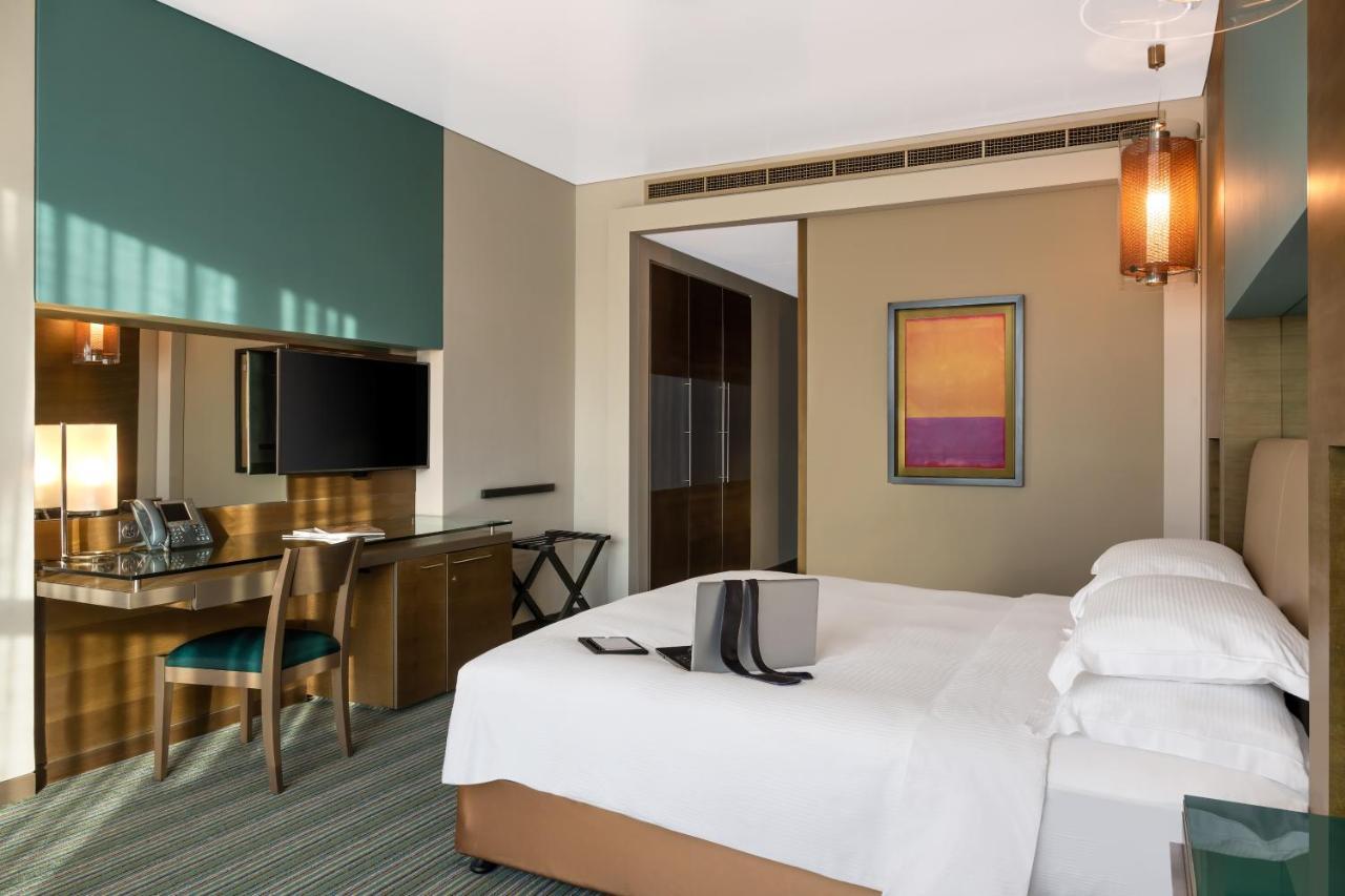 Hotel Park Rotana Abu Dhabi Esterno foto