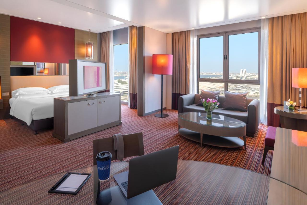 Hotel Park Rotana Abu Dhabi Esterno foto Suite